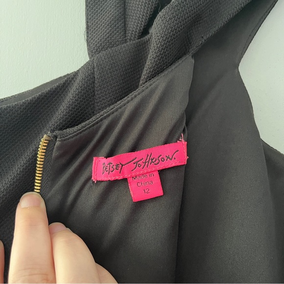 Betsey Johnson Little Black Dress Sleeveless Cutout Size 12 - Picture 6 of 8